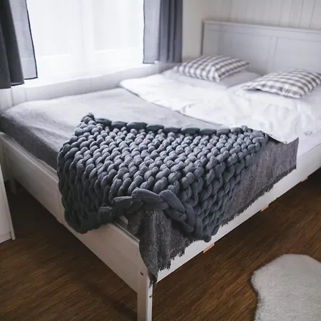 Деревянный коттедж Rabapark- Pod Krakowem Гдув