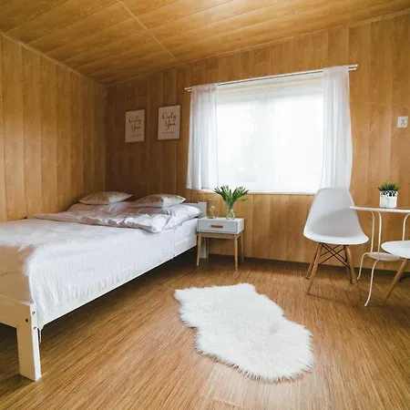 Деревянный коттедж Rabapark- Pod Krakowem Гдув